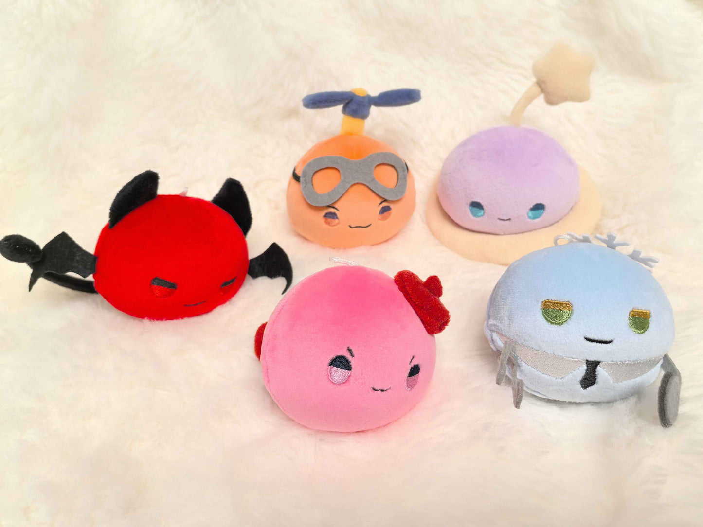 Blossom Escape Series – Blobbus Plushie Pendant